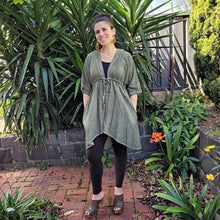 Load image into Gallery viewer, Daisy High-Low Hem Kimono Tunic