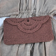 Load image into Gallery viewer, Raffia Crochet Bag